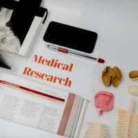 乳腺癌疗效字典：OS、DFS、PR、CR、pCR……都是什么意思？